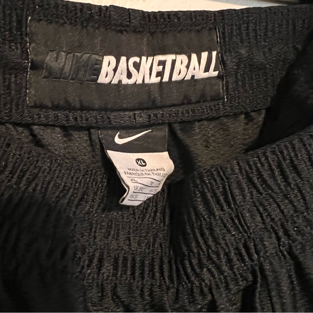 NIKE - XL - Men’s Basketball Shorts